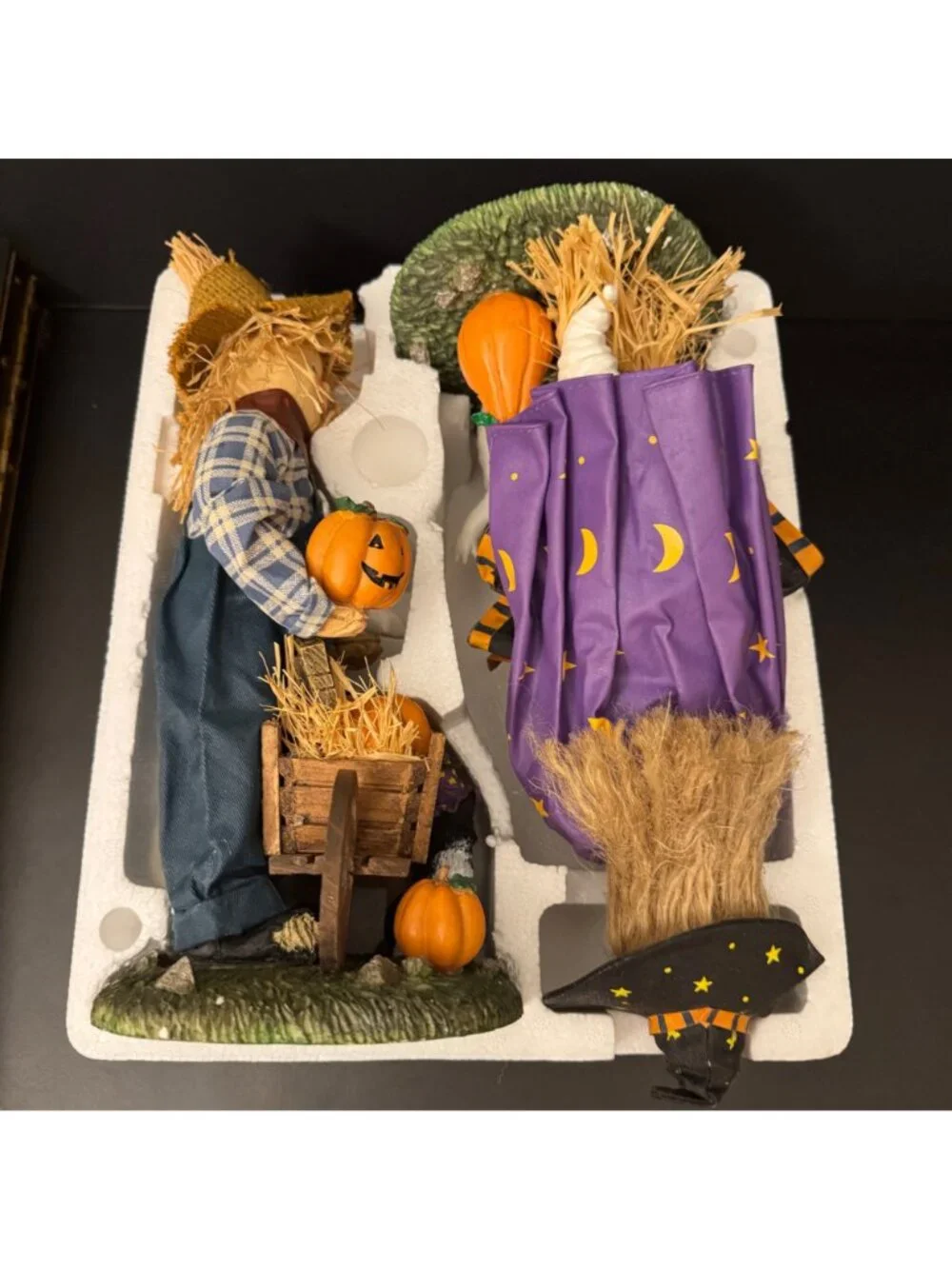 Scarecrow & Witch 13